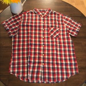 Men’s Fossil Large Plaid Button Up Shirt